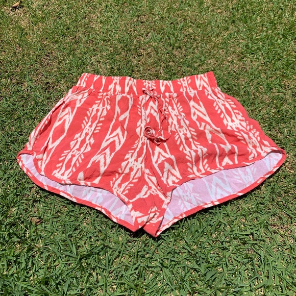 Abercrombie & Fitch Pants - Abercrombie & Fitch Shorts